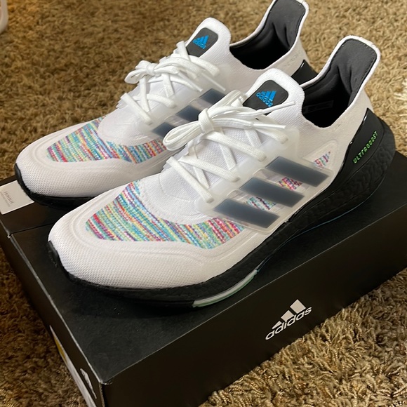 adidas Other - Adidas Ultraboost 21